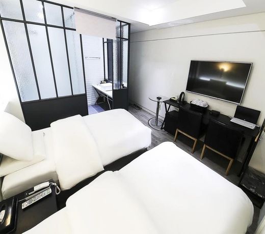 Stay Hotel