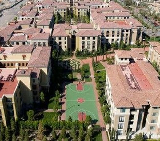 Global Luxury Suites at The Village