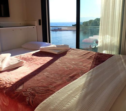 Mert Otel