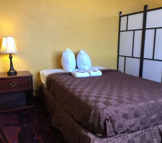 Hostel Network International