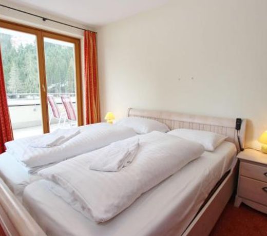 Apartment in Saalbach Hinterglemm with garden