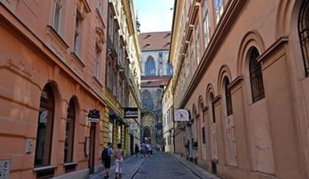 Apartment by the Old Town Square