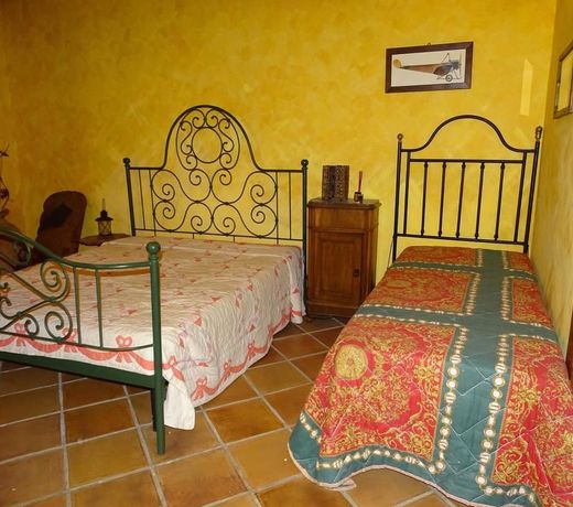 Villa Maria