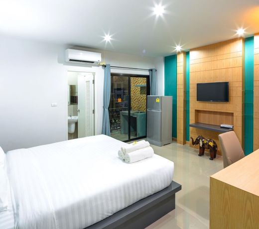 ZEN Rooms Patak