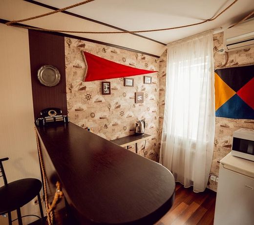 Guest House Shale