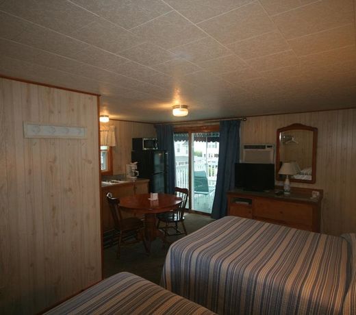 White Cap Village