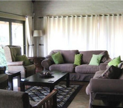 Leselo La Bontshi Lodge