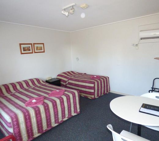 Red Chief Motel