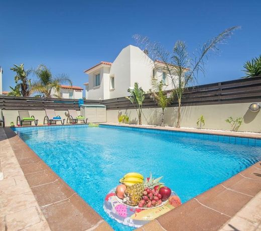 Orcadia Holiday Villa