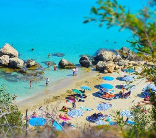 Konnos Beach Villas
