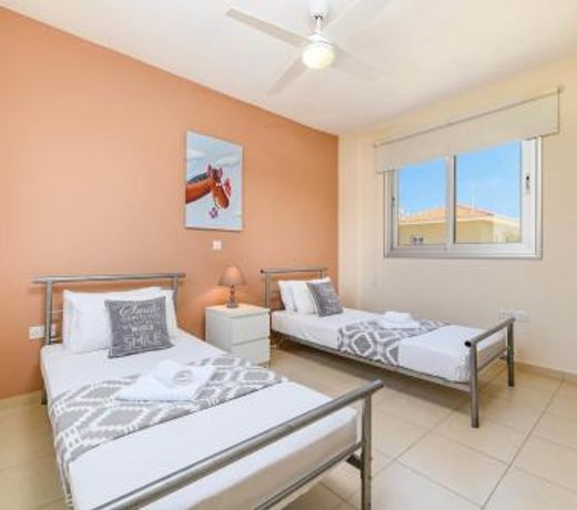 Konnos Beach Villas