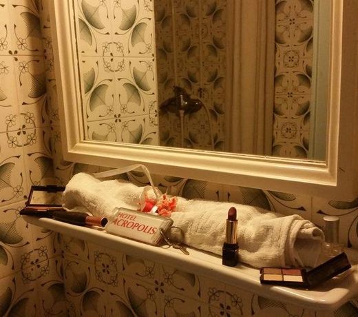 Acropolis Hotel