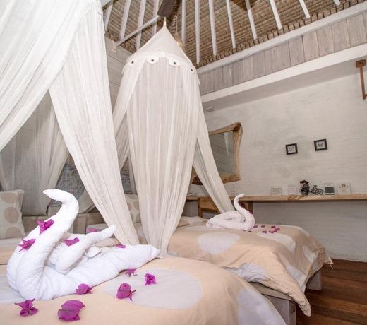 Gili Breeze Tropical Bungalows