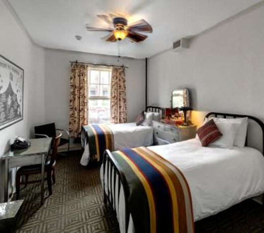 Hotel Congress