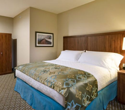Bicycle Street Inn and Suites