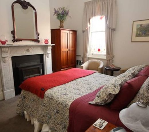Carlyle House B&B