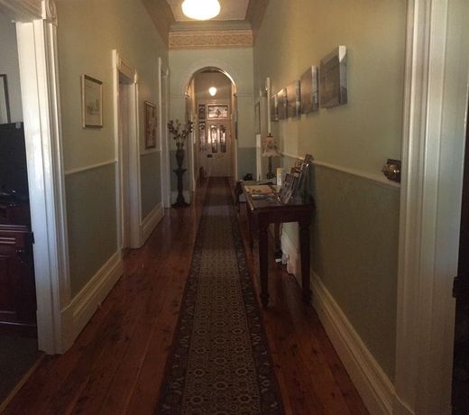 Carlyle House B&B