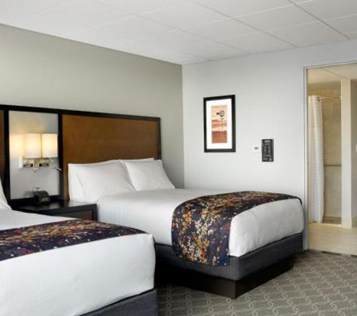 DoubleTree by Hilton Hotel Cedar Rapids Convention Complex