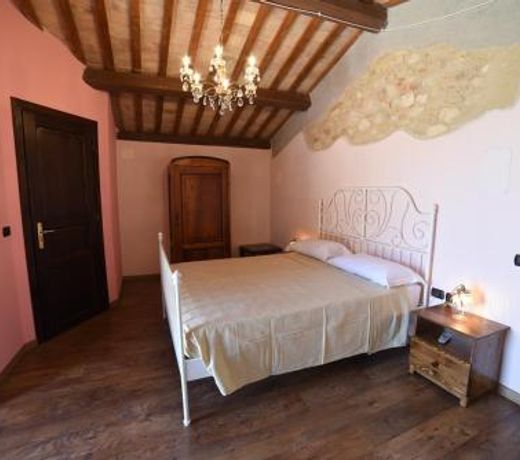 Agriturismo " La Valle degli Ulivi"