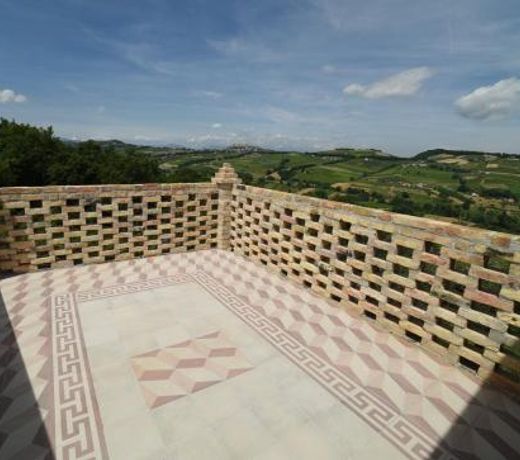 Agriturismo " La Valle degli Ulivi"