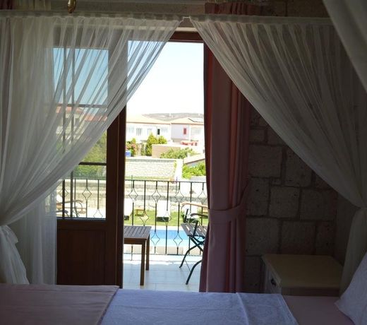 Fehmi Bey Alacati