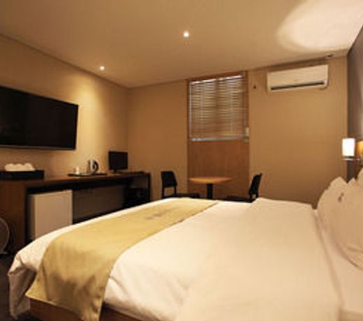Soma Hotel