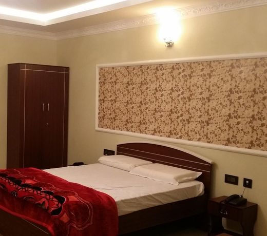 Hotel Holiday Peak