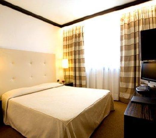 DEI CAVALIERI PISA PONTEDERA