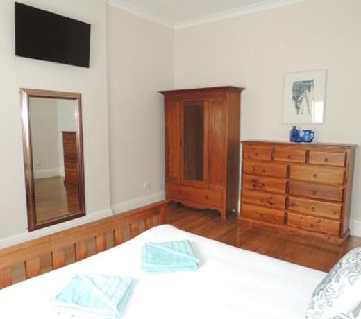 Glenelg - Marina Retreat