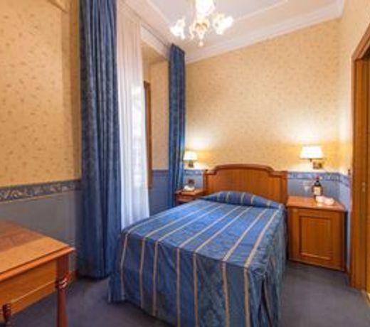 Diana Park Hotel