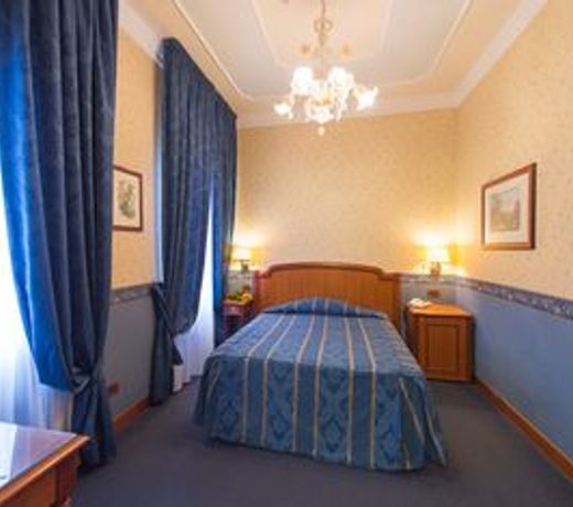 Diana Park Hotel