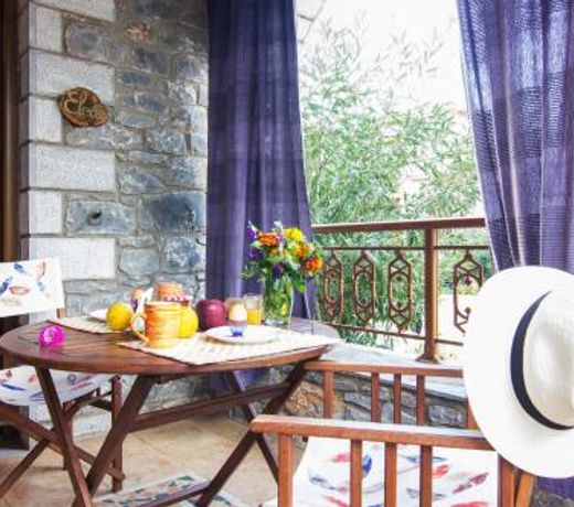 Stephanou Inn