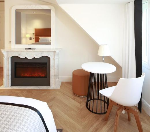 Hôtel R de Paris - Boutique Hotel