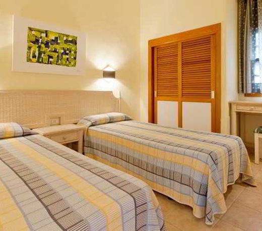 Hotel LIVVO Dunagolf Suites