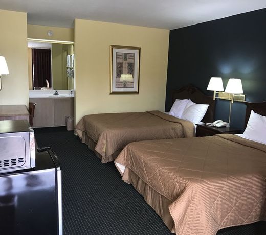 Relax Inn & Suites