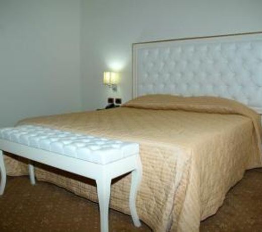 Hotel Fieri