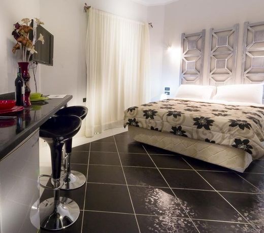 Royal Beach Serviced Apartments