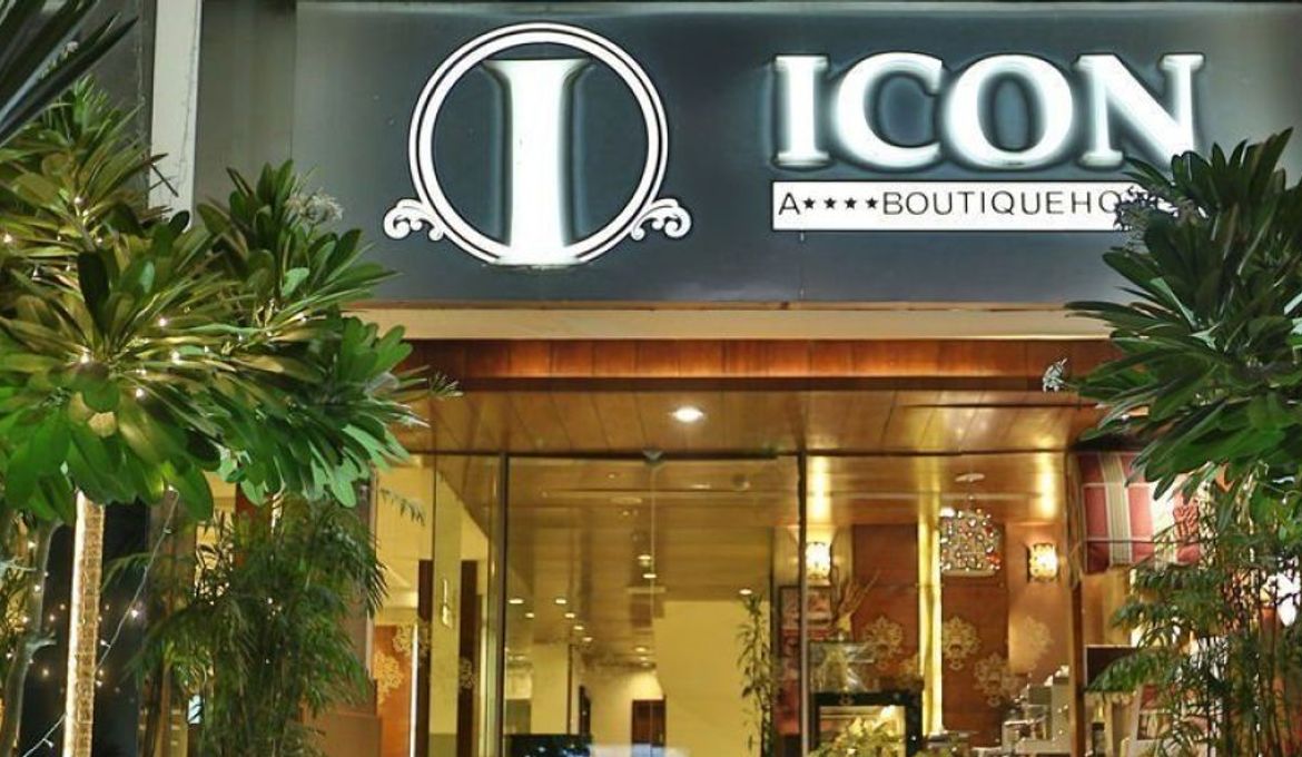 The ICON Hotel & Lounge