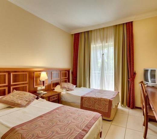 Grand Nar Hotel