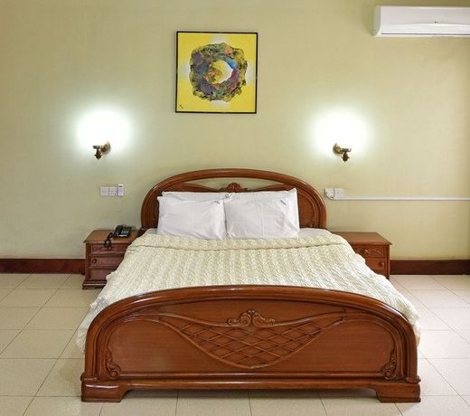 Grand Imperial Hotel