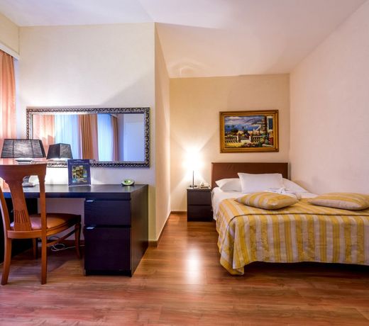 Hotel Century