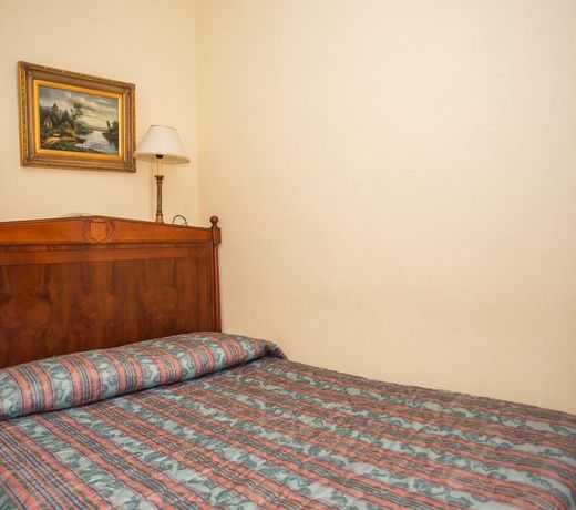 Hotel Churchill