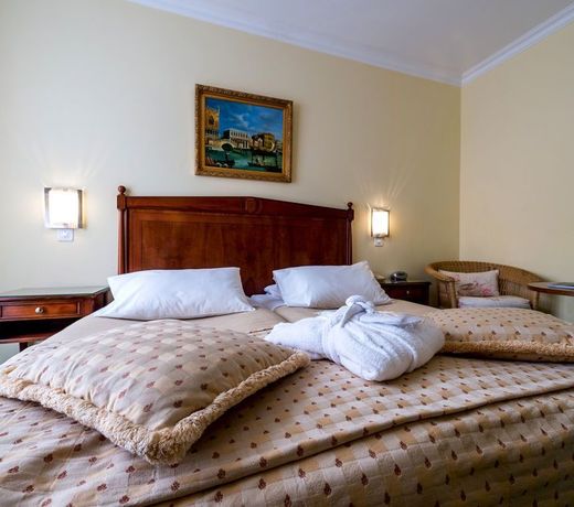 Hotel Churchill