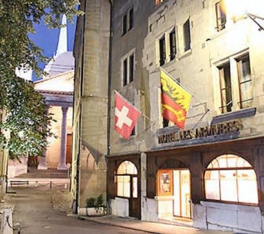 Les Armures Hotel
