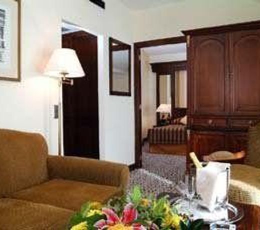 NASH VILLE HOTEL