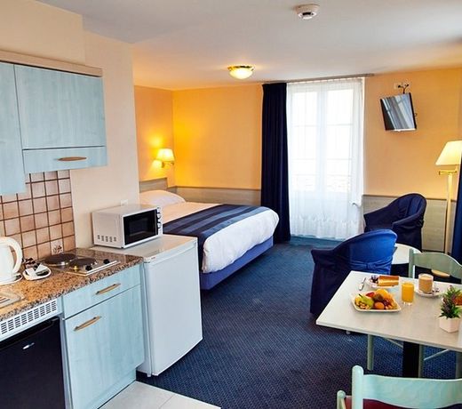 Hotel Montbrillant