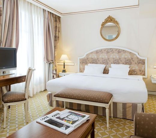 NH Geneva City
