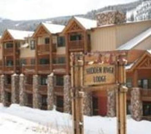 HIDDEN RIVER LODGE