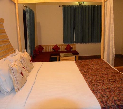 Sparrow Inn Ankur