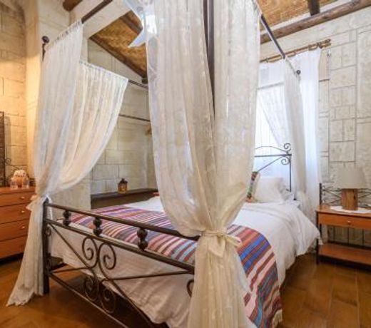 Vasiliou House